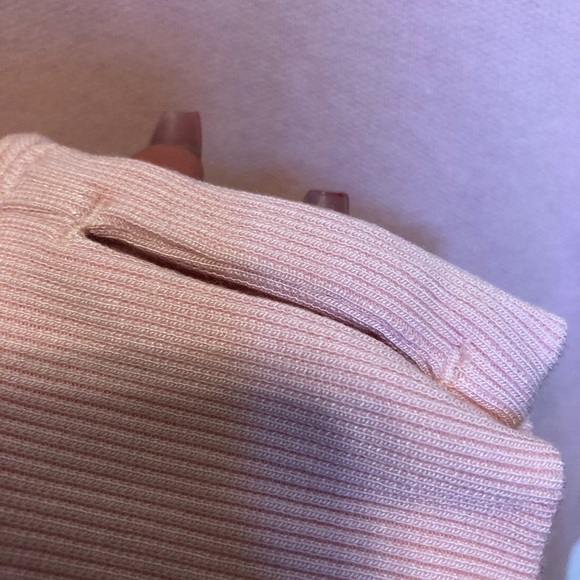 Ultra soft pink sweatshirt - Picture 5 of 5